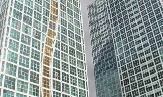 Инвеститорите в имоти се връщат избирателно