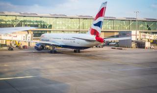 Отменена е забраната за полети от и до Великобритания