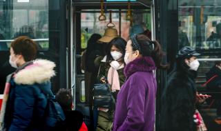 СЗО: Защитните маски не могат да спрат пандемията