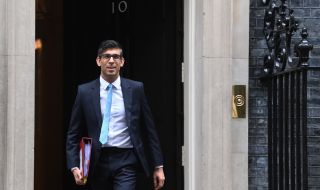 Риши Сунак заминава за Калифорния за среща с Джо Байдън