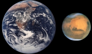 Хокинг: До 100 години хора ще живеят на Марс