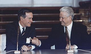 Как Елцин докладва на Буш-старши за ликвидирането на СССР