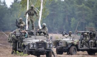 НАТО задейства план за отбрана на Полша и балтийските страни