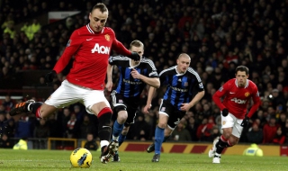 Малага дава 6.5 милиона за Бербатов