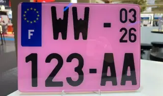 Започват издаването на розови регистрационни табели в Европа