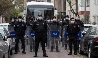 Прокюрдски кметове са арестувани в Турция