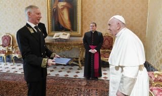 Папа Франциск се срещна с новия руски посланик
