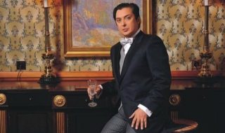 100 години Синатра на сцената на „Рубаят“