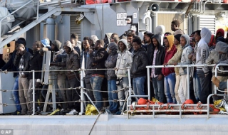 Над 4 000 имигранти спасени в Средиземно море