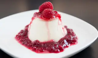 Рецепта на деня: Плодова панакота