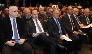 ДСБ остава в Реформаторския блок