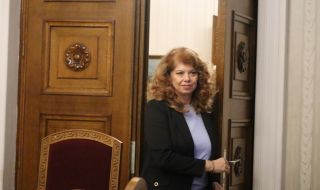 Йотова: С президента Радев не упрекваме партиите, а поставяме пред тях реалните проблеми на хората, на държавата