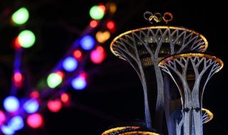 Кошмарно: Извикаха зрителите за откриването на Зимните олимпийски игри в Пекин осем часа преди началото