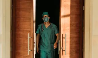 Готвят десетилетия затвор за извратен лекар