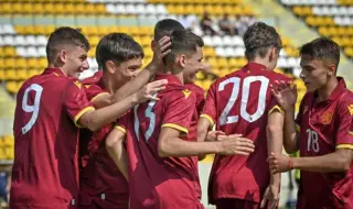 България U15 разгроми отбора на Ботев Пловдив U16