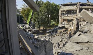 Руска ракета разруши училище в Херсонска област