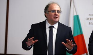 Министърът на културата Найден Тодоров ще дирижира в Скопие 