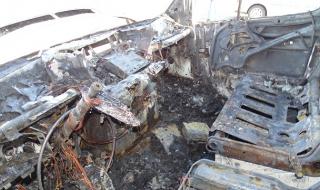 Опожариха три автовоза в Дупница (СНИМКИ)