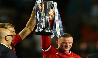 Луис Ван Гаал грабна първия си трофей начело на Манчестър Юнайтед