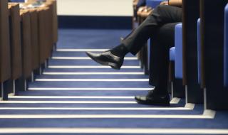 Няма кворум в парламента