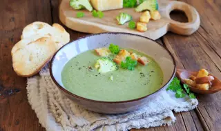 Рецепта на деня: Крем супа от броколи и картофи
