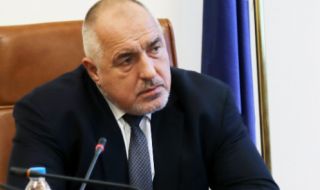 Борисов търси ваксини назаем от Гърция и Франция