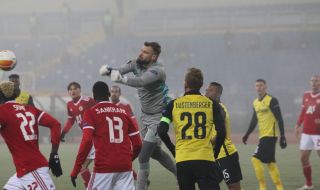 Двама в ЦСКА ще получат нови договори