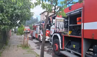 Горяха къщи и стопански постройки в Пловдив