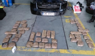 2 т. албанска марихуана хванаха в Италия