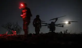 Зеленски каза, че украинските войски са постигнали успехи на източния фронт