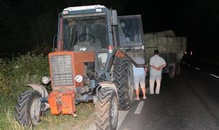 Мъртво пиян излезе на пътя с трактор