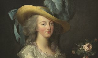 Продадоха обувка на Мария-Антоанета за огромна сума (ВИДЕО)