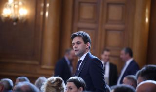 Никола Минчев: Подкрепете философията, за детайлите има второ четене