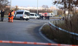 Остава критично състоянието на ранения полицай в София