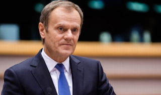 Доналд Туск: Бежанската криза заплашва целостта на ЕС