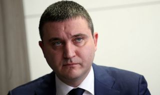 Горанов: Свидетелят Петков участва в инфантилен опит за разчистване на сметки с опозицията