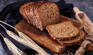 Рецепта на деня: Пълнозърнест хляб в хлебопекарна
