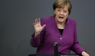 Меркел към ЕС: Нека сме солидарни относно бежанците