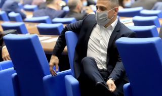 Отцепниците от БСП поискаха банкова ваканция