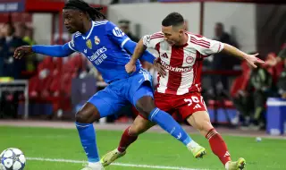 Реал Мадрид срази Олимпиакос в голово шоу