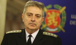 Адмирал Ефтимов за ситуацията в Черно море: Гражданите могат да са спокойни. България не е сама, член е на НАТО 