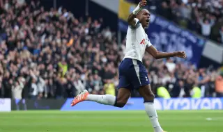 Рома се прицелва в двама играчи на Тотнъм