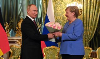 Меркел се изложи пред Путин