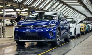 VW спира производството в основен германски завод