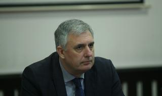 Ивайло Калфин: Законът за извънредното положение ще доведе до хаос