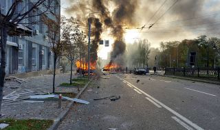 Русия атакува Киев