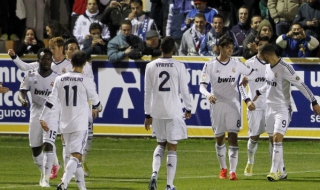 Реал Мадрид на 8 точки от Барселона