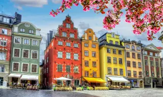 Швеция ще задължи супермаркети и аптеки да приемат плащания в брой: най-лошият сценарий е война