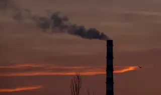 Украйна ограничава потреблението на ток в промишлеността