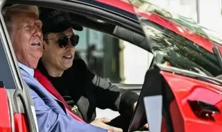 Тенденцията за спадаща лоялност на клиентите на Tesla продължава